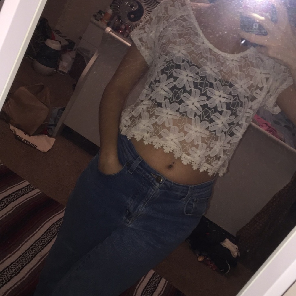 Cream Lace Floral Crop Top- Charlotte Russe